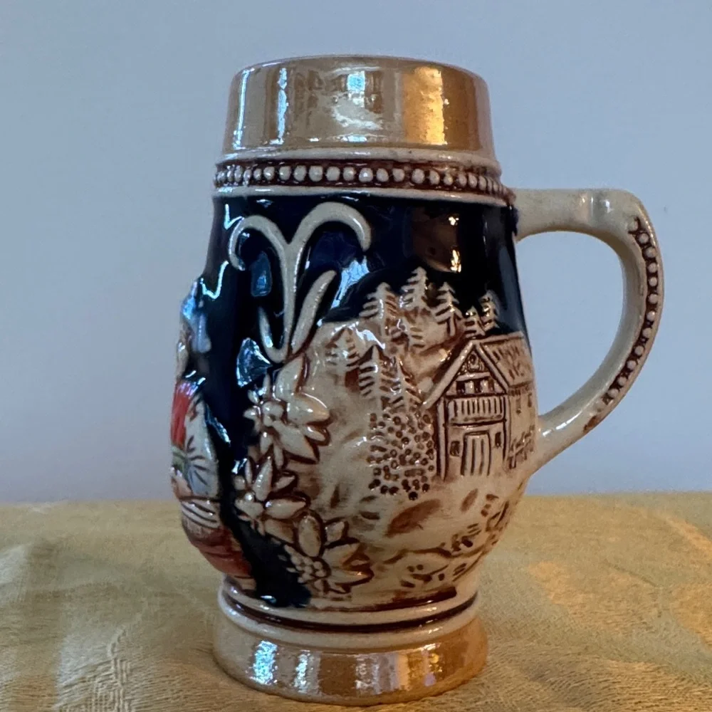 Vintage KING Beer Stein – Handmade in Germany - Picture 2 of 10